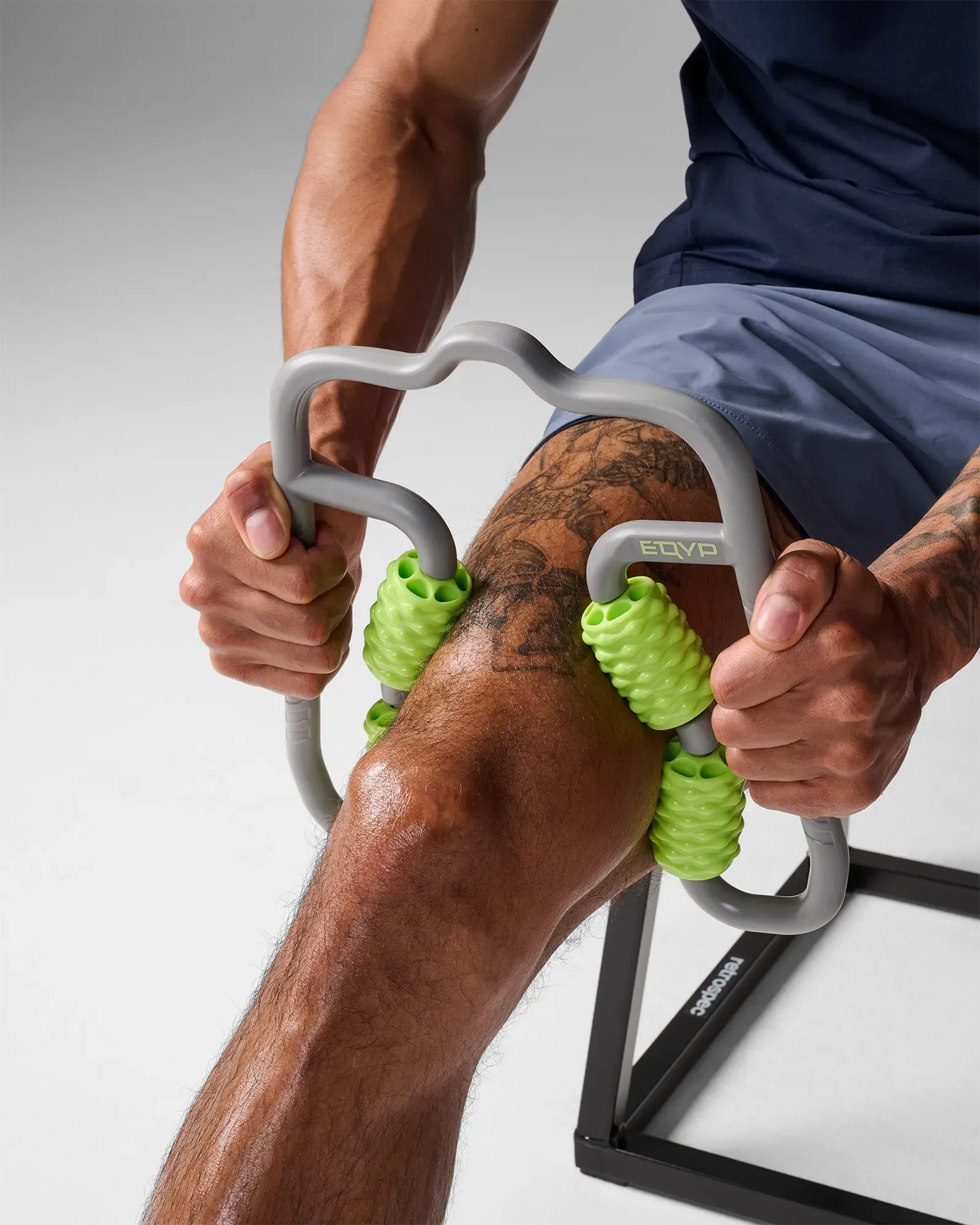Man using flex muscle compressor on his leg