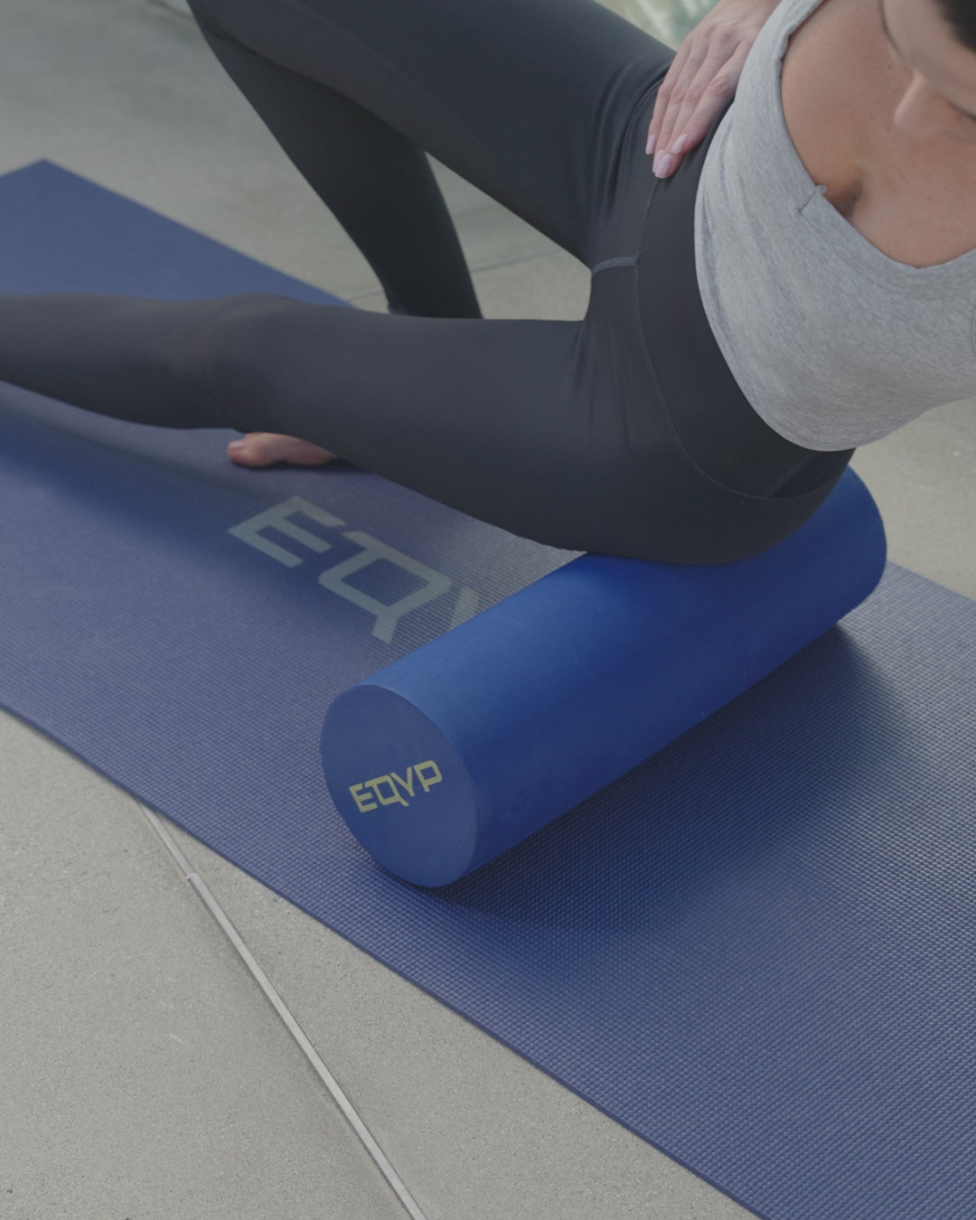 Video showing different pain relief exercises using EQYP Foam Roller 